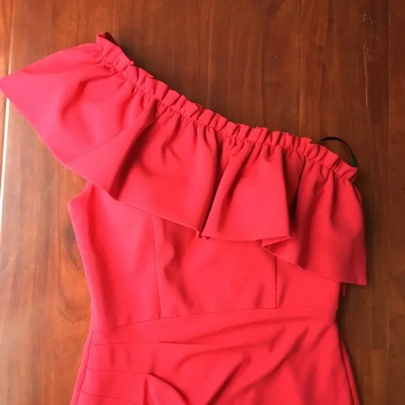 Aqua one shoulder ruffle maxi dress NWT - Picture 5 of 8